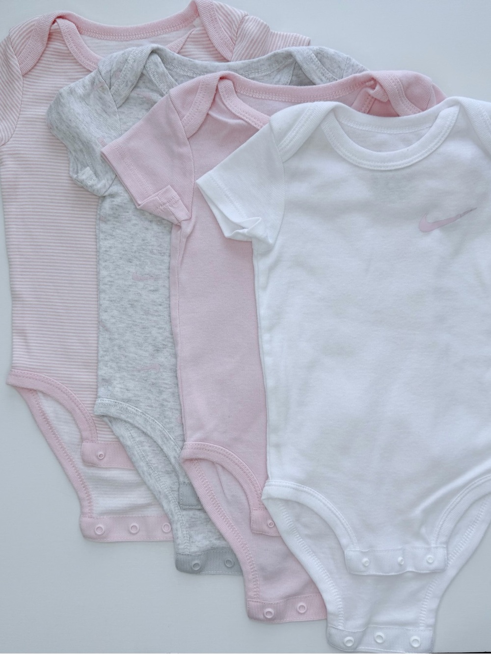 Nike Baby Bodysuit Set 4-Pack Short Sleeve Pink White Gray 9M